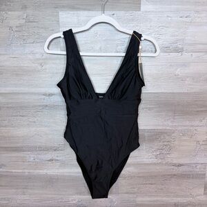 Quince Italian Matte V-Neck One-Piece Swimsuit in Black